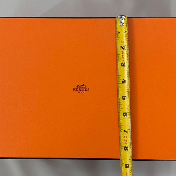 Empty Hermes Orange Shoe box with two shoe dust cover bags and ribbon - Picture 3 of 7